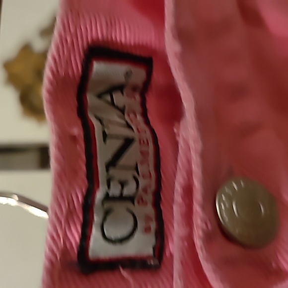 Shorts - Picture 9 of 10